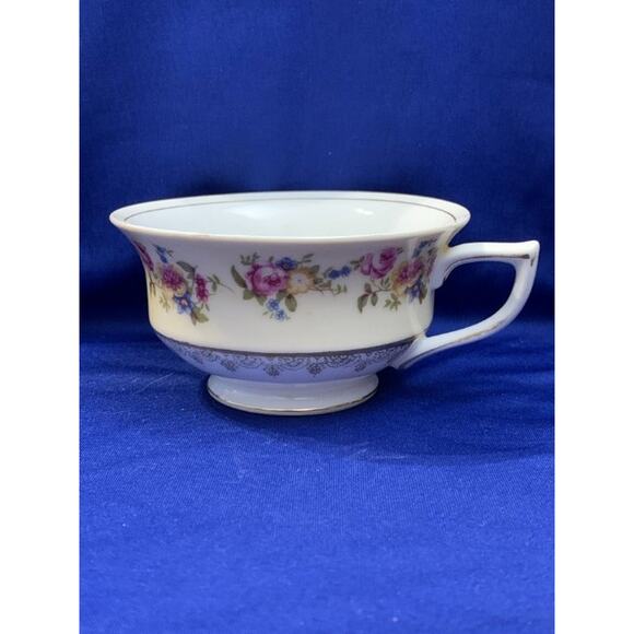 Pair of Gold Castle Teacups Rose and Blue Flower Pattern - Picture 6 of 10